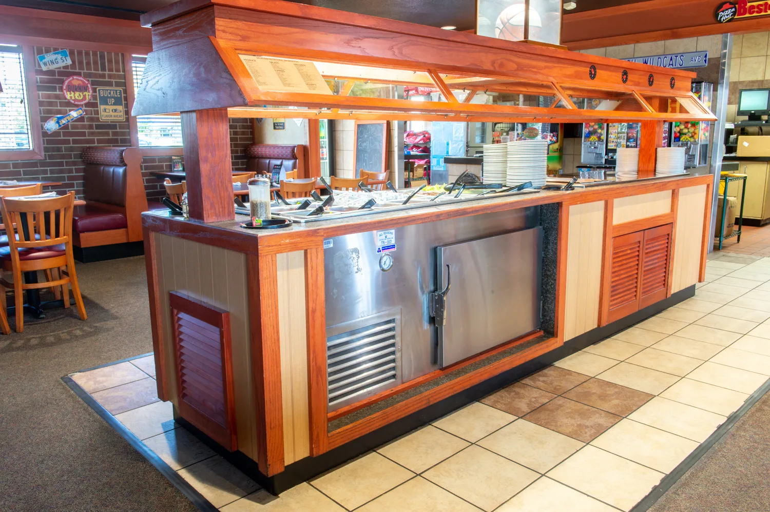 Photo taken by Lee Media Group showcasing All Seasons' commercial services.